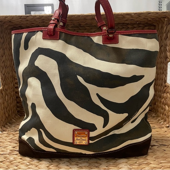 Dooney‎ & Bourke Brown Canvas Zebra Print Bag - Picture 1 of 16